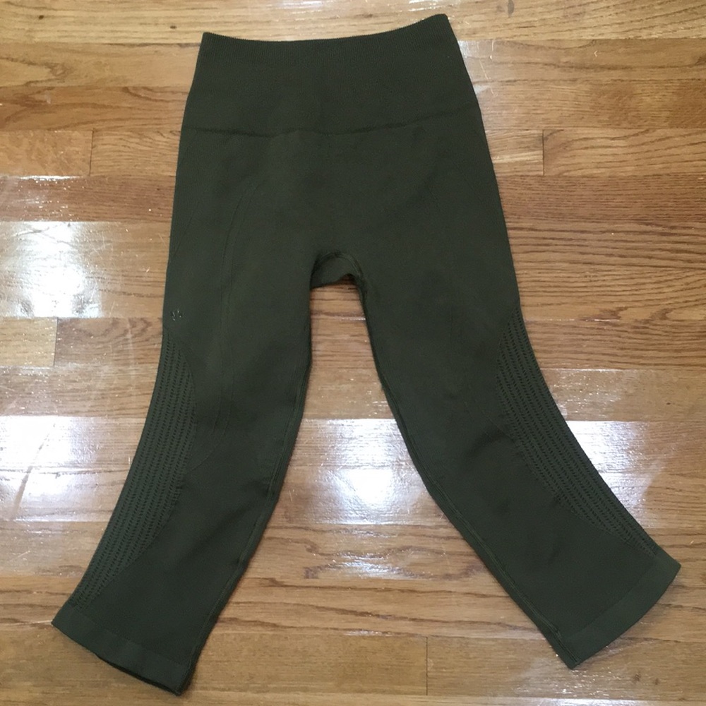 Lululemon tights